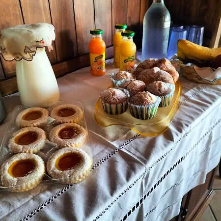 Le Tre Rose Dell'etna Bed & Breakfast Zafferana Etnea